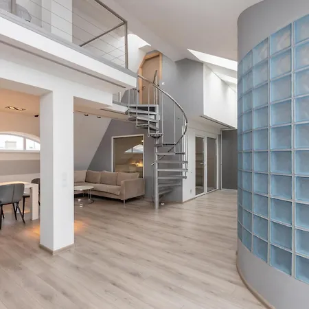 Penthouse With Terrace Apartment
