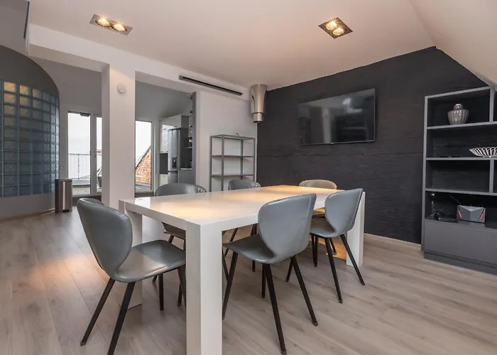 Penthouse With Terrace *