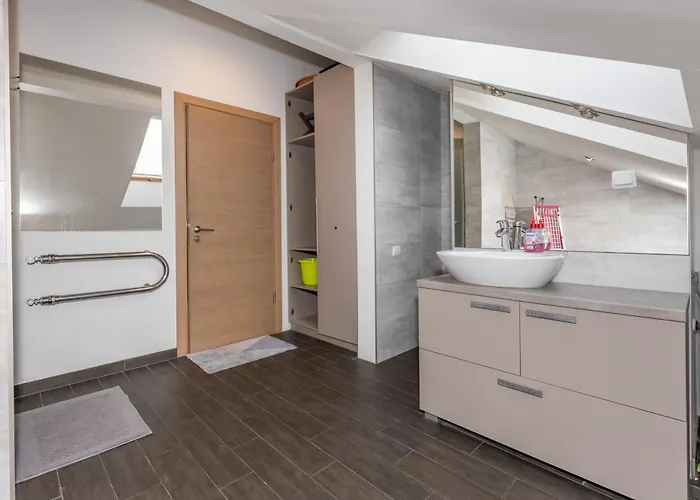 Penthouse With Terrace Апартаменты Рига